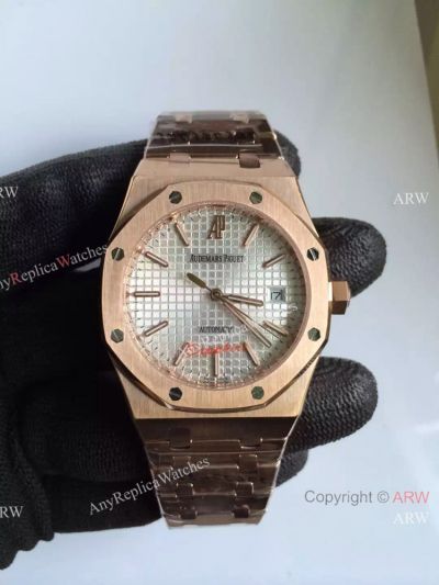 Replica Audemars Piguet Royal Oak Rose Gold Silver Face Watch